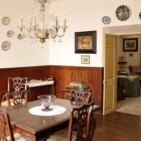 Homestay Casa Senorial *